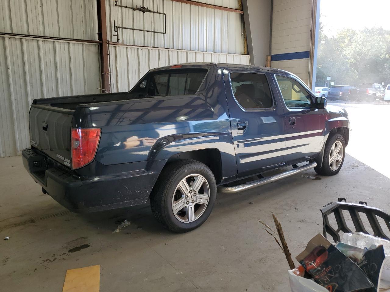 2011 HONDA Ridgeline