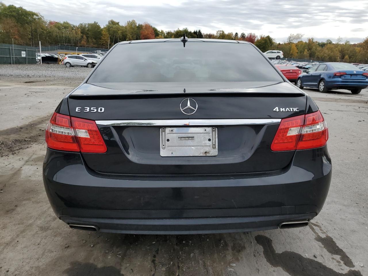 2010 MERCEDES-BENZ E-Class