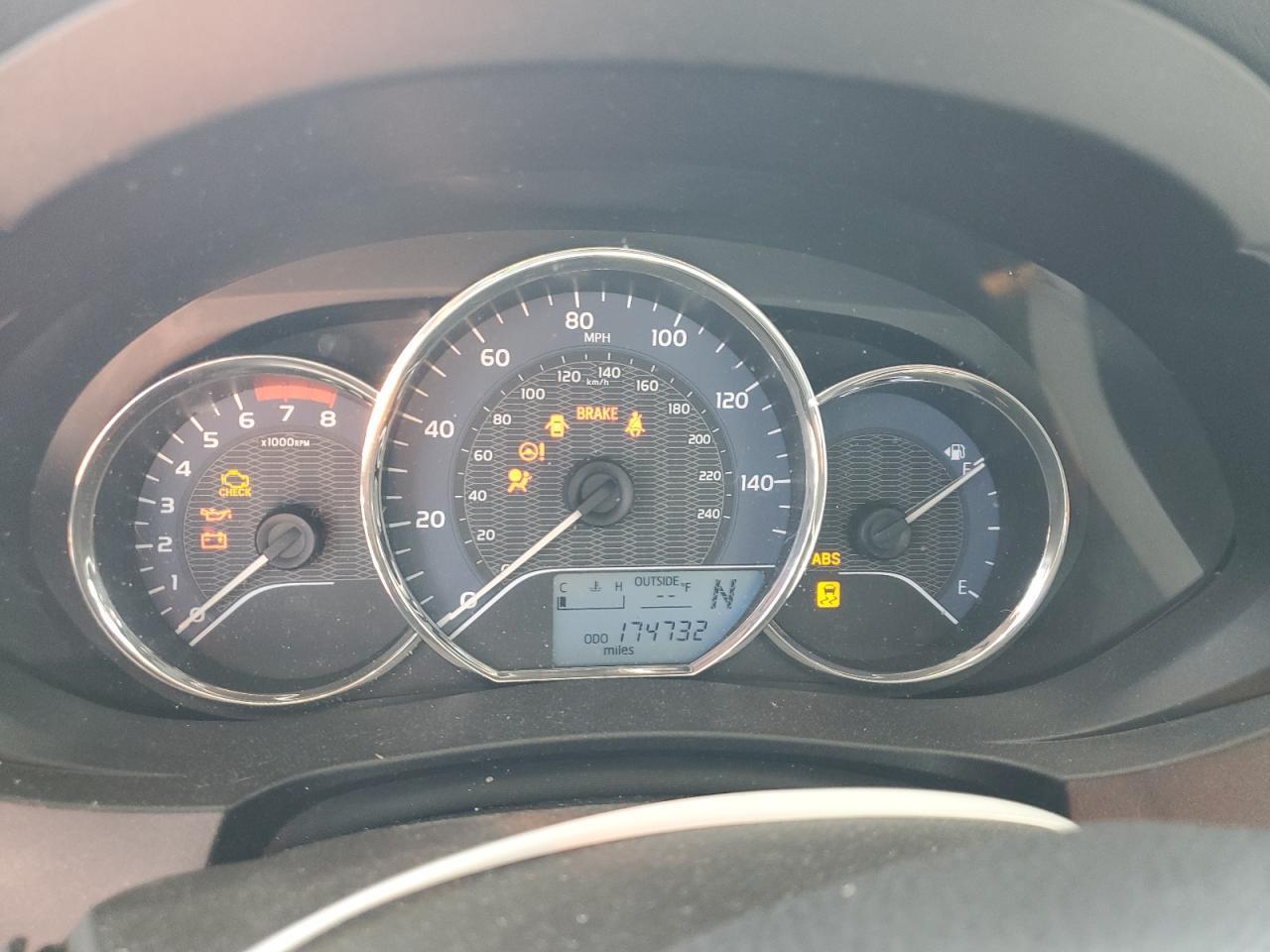 2016 TOYOTA COROLLA