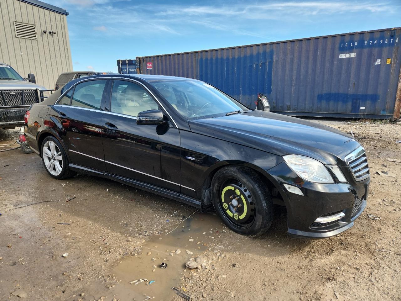 2012 MERCEDES-BENZ E-Class