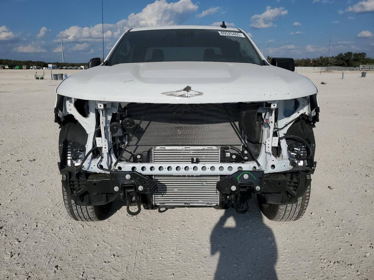 2025 CHEVROLET Silverado