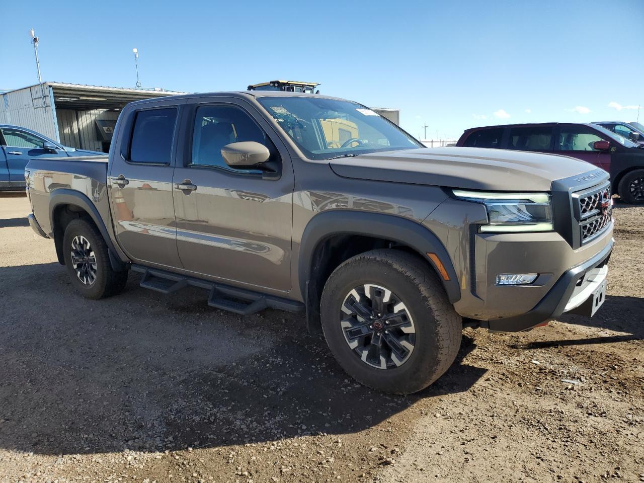 2023 NISSAN Frontier