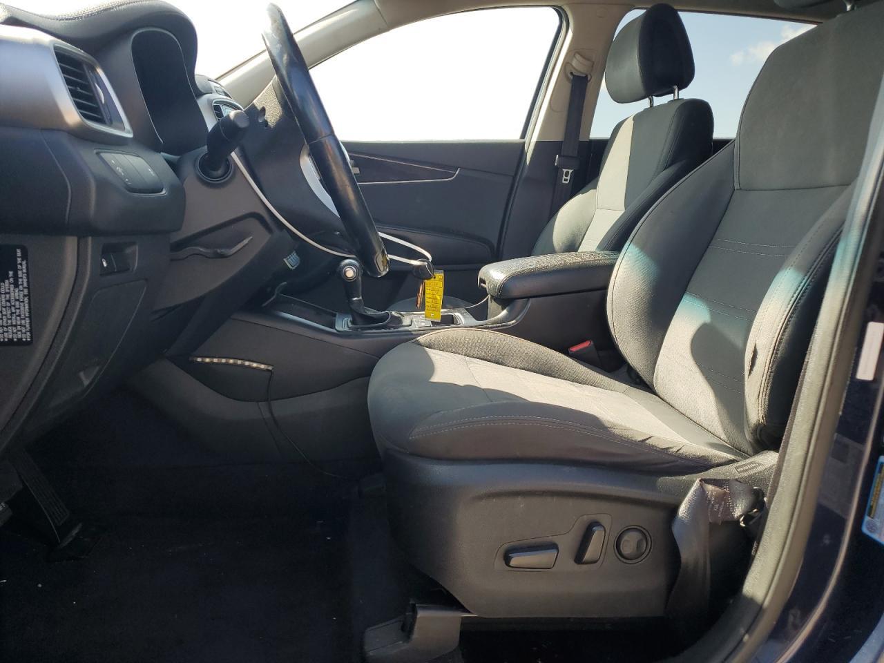 2016 KIA SORENTO