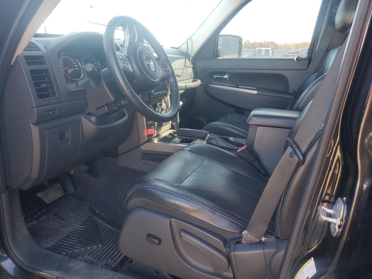 2011 JEEP Liberty