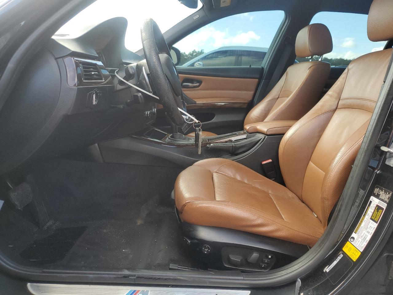 2011 BMW 3 SERIES