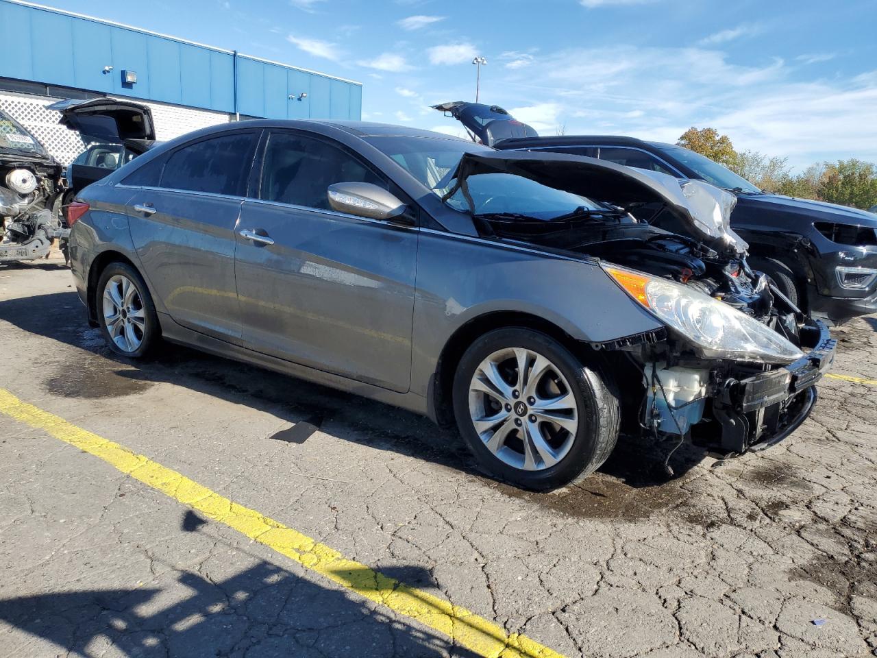 2013 HYUNDAI SONATA