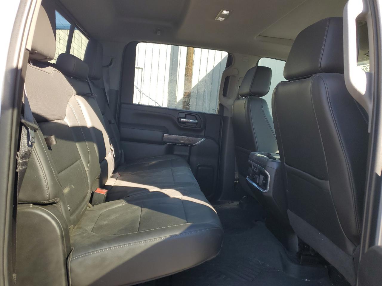 2020 CHEVROLET Silverado