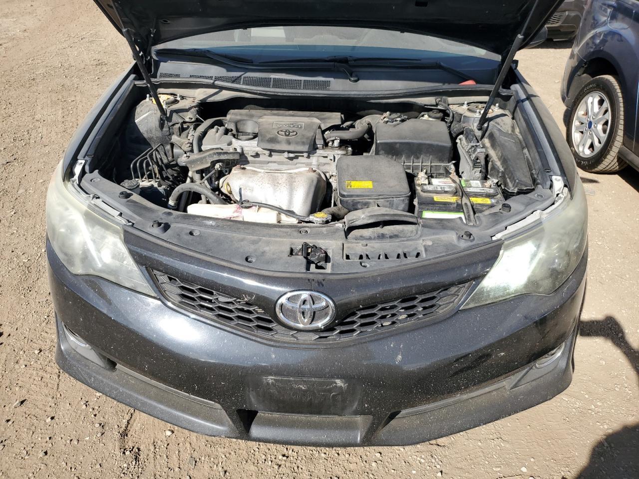 2014 TOYOTA CAMRY