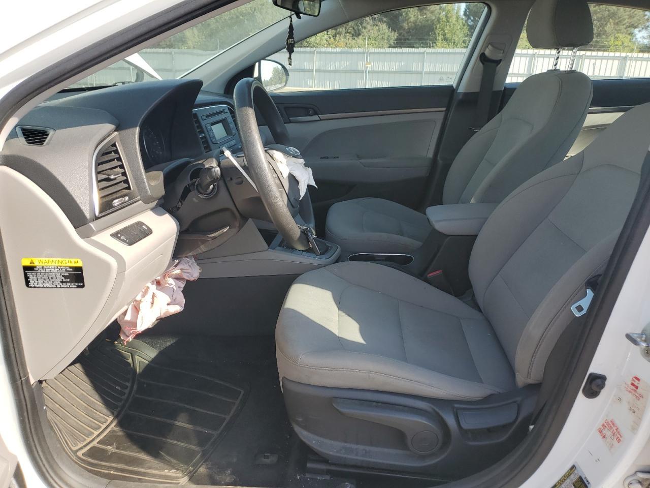 2017 HYUNDAI ELANTRA