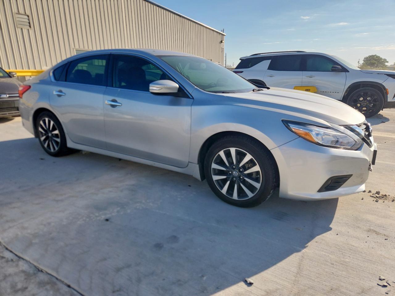 2016 NISSAN ALTIMA