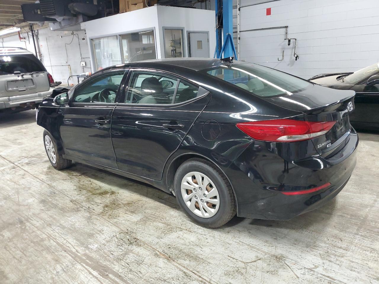 2017 HYUNDAI ELANTRA