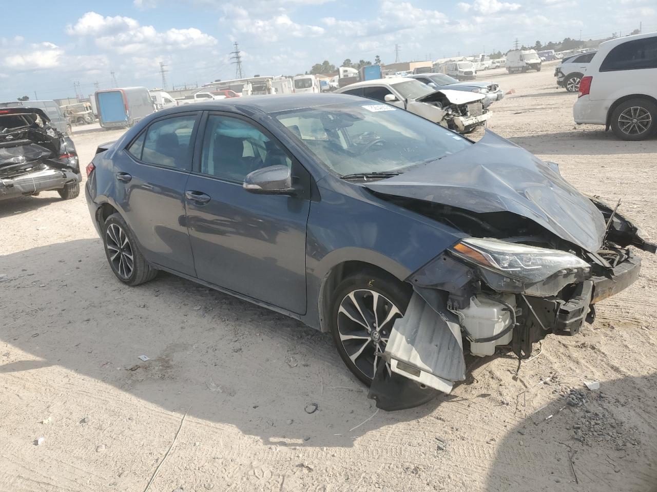2017 TOYOTA COROLLA