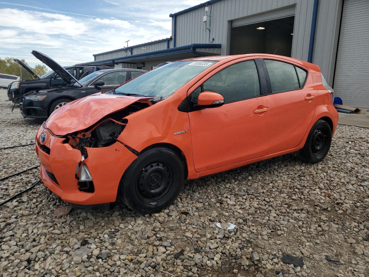 2013 TOYOTA Prius c