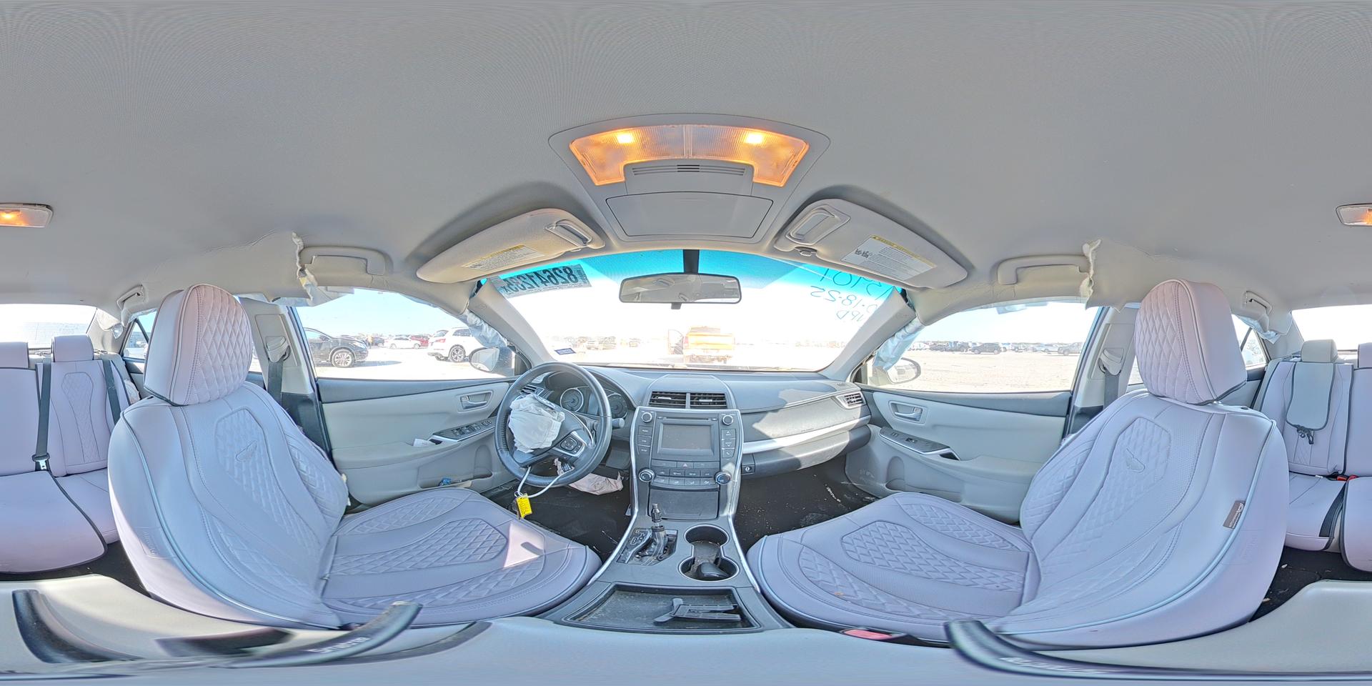 2016 TOYOTA CAMRY