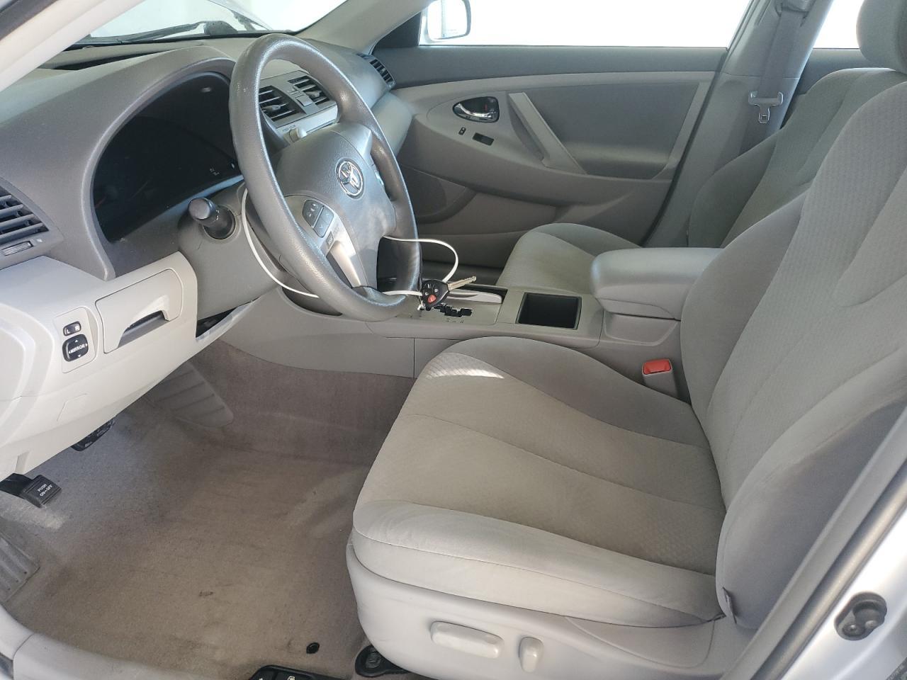 2009 TOYOTA CAMRY