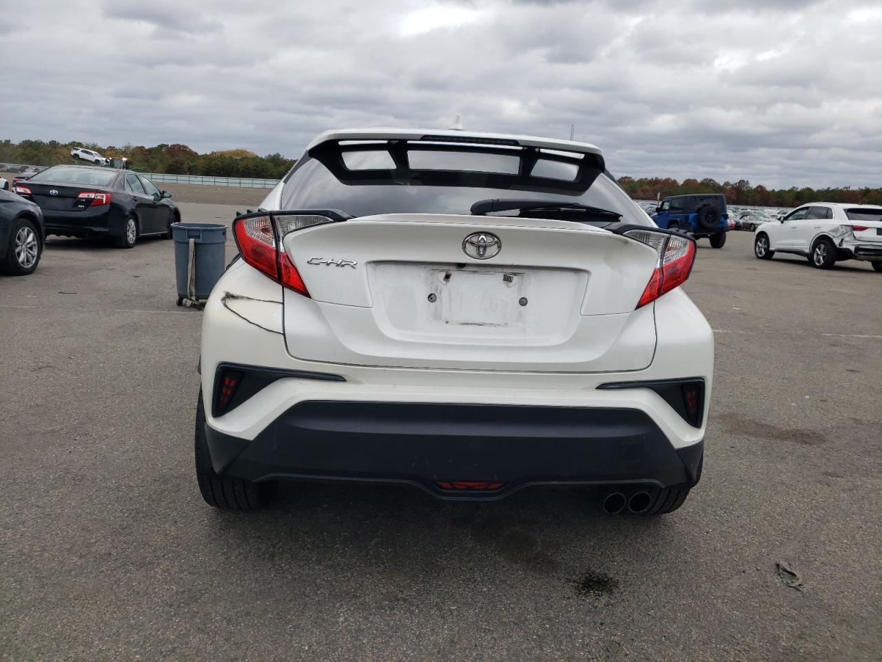 2018 TOYOTA C-HR