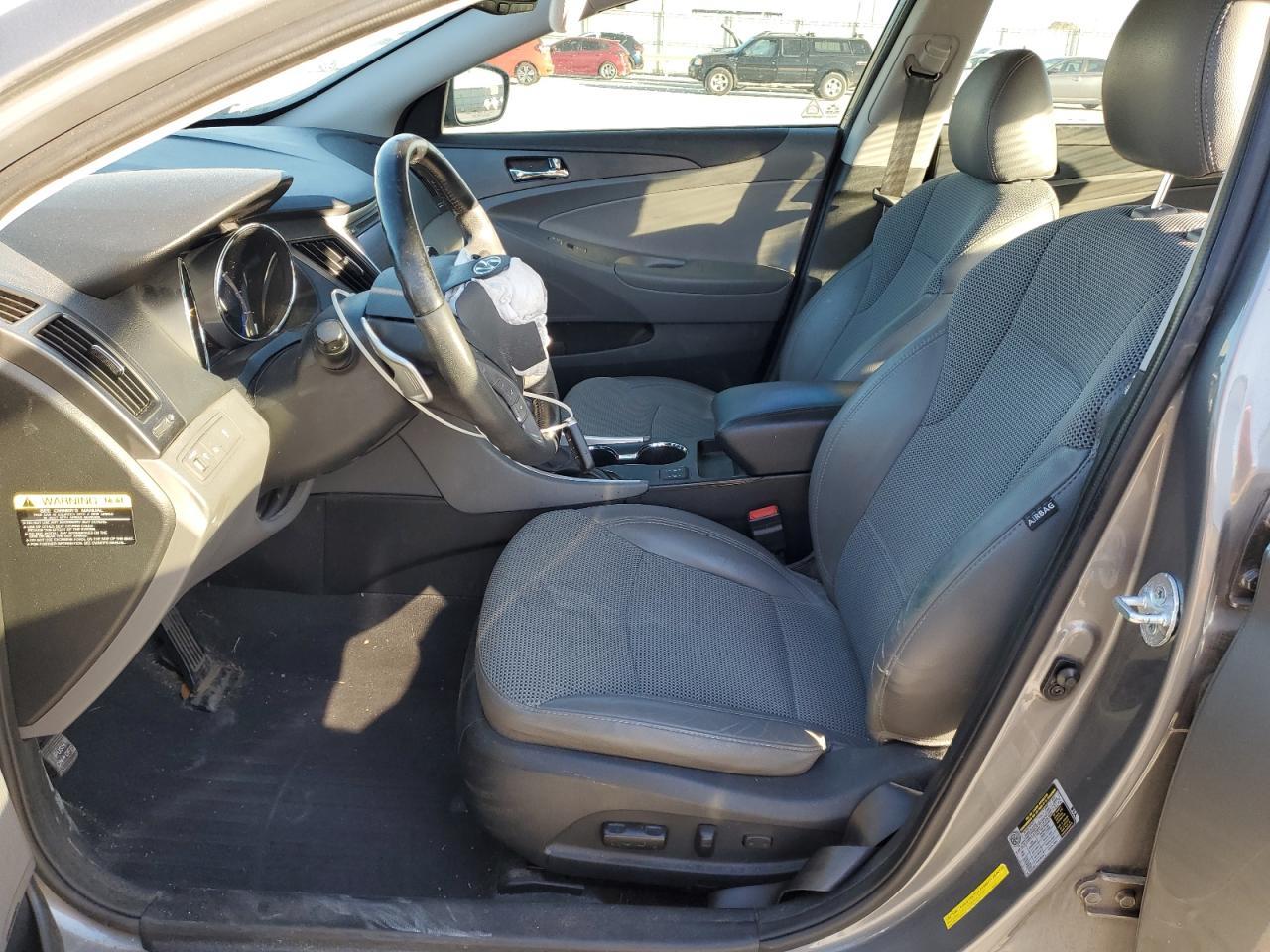 2013 HYUNDAI SONATA