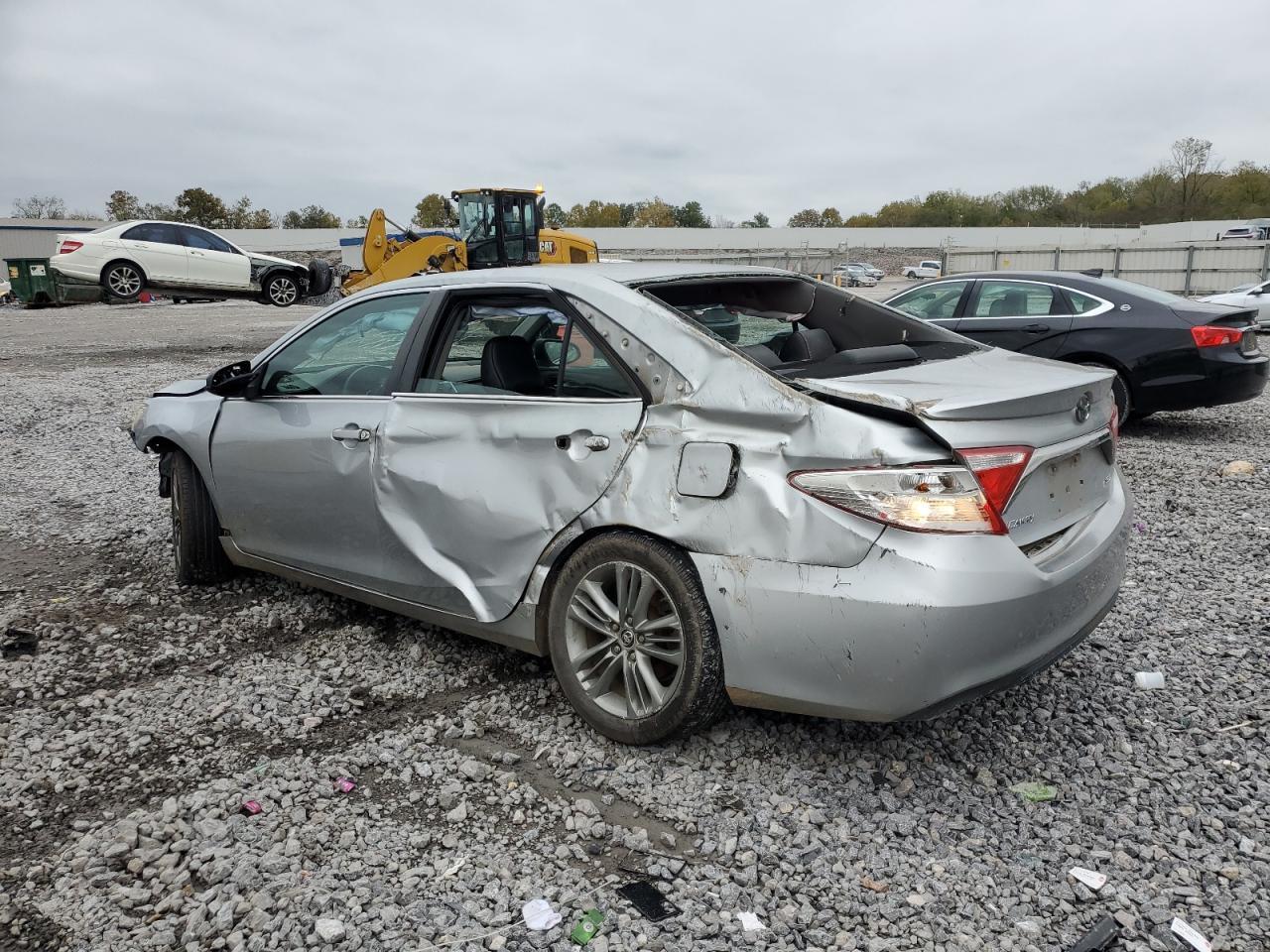 2015 TOYOTA CAMRY