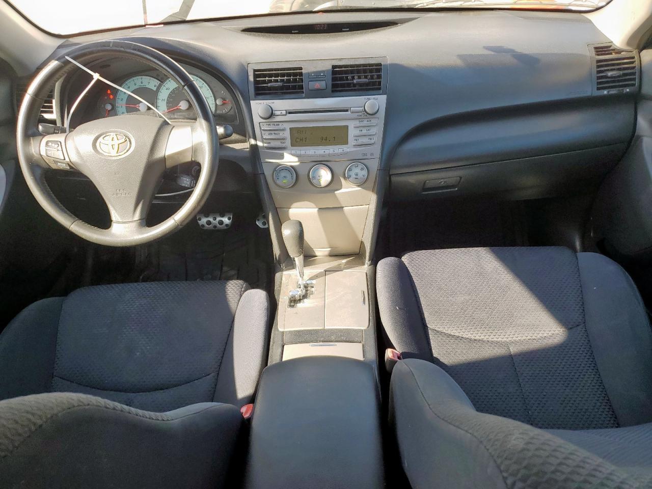 2010 TOYOTA CAMRY