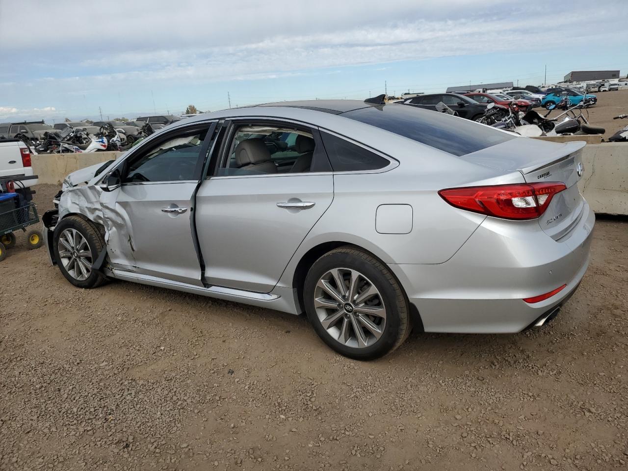 2016 HYUNDAI SONATA