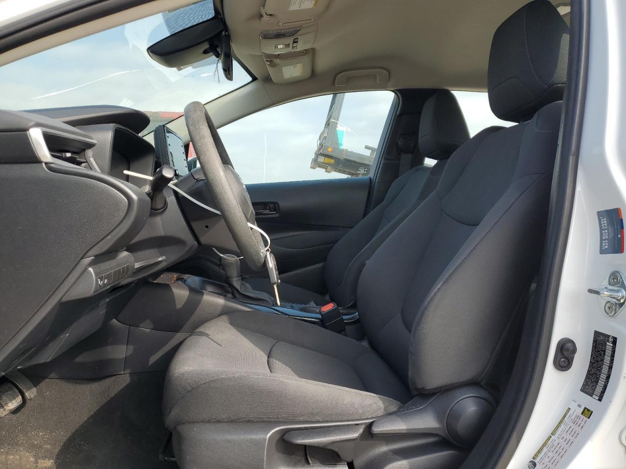 2022 TOYOTA COROLLA