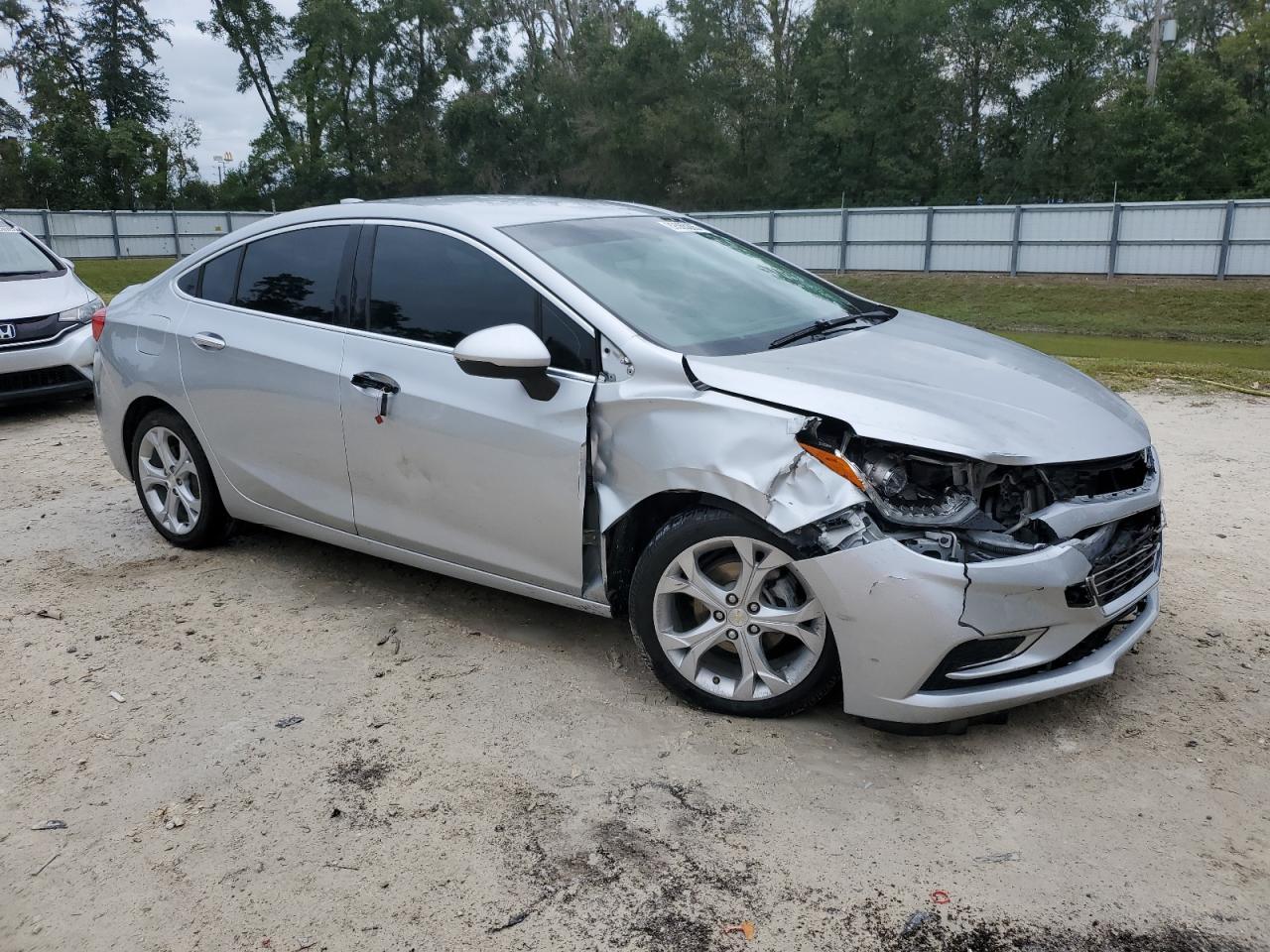 2017 CHEVROLET CRUZE