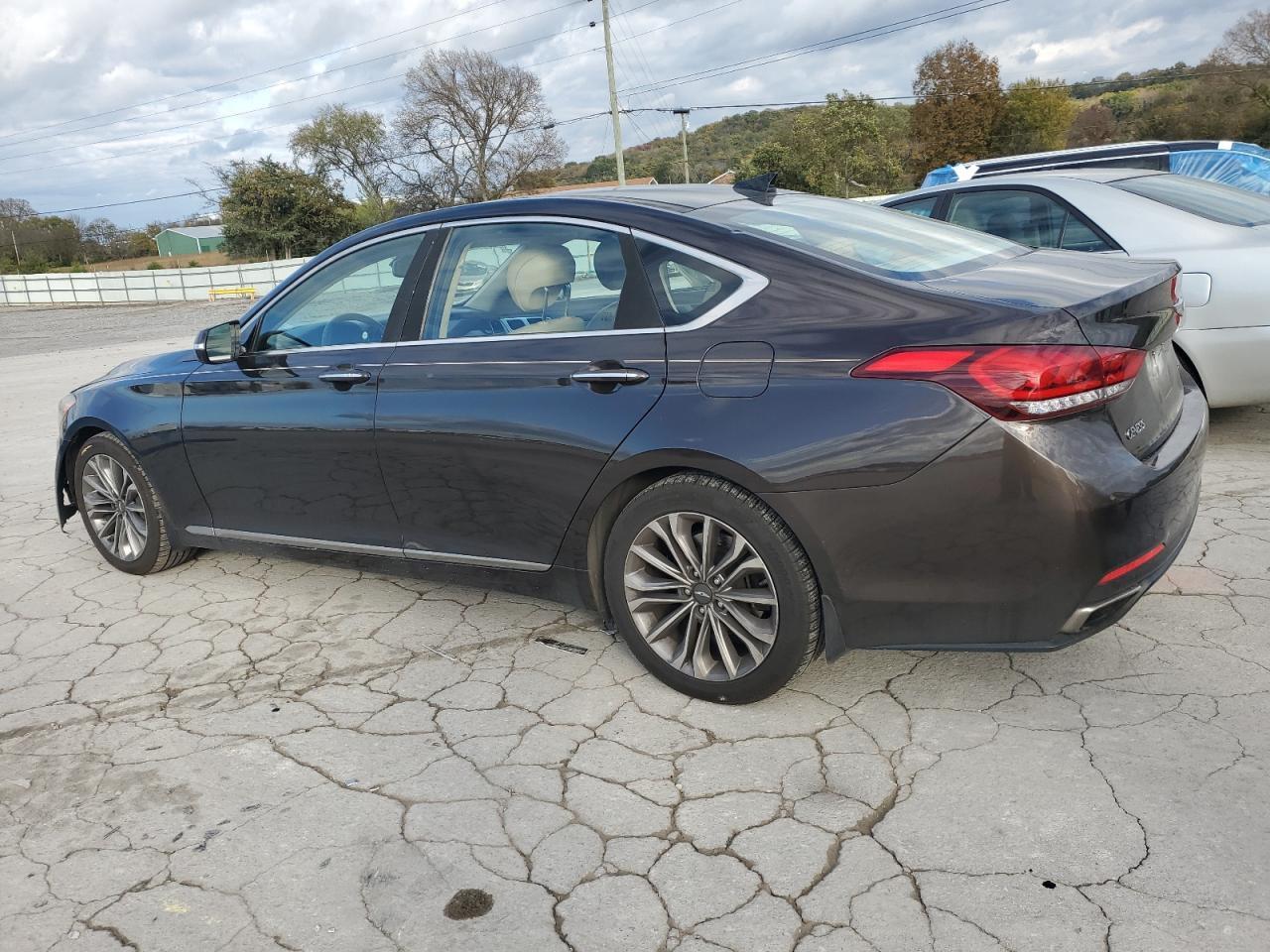 2016 HYUNDAI GENESIS