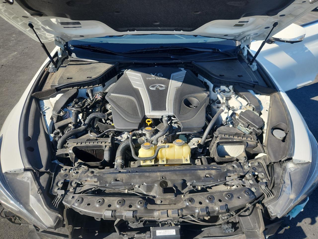 2017 INFINITI Q60