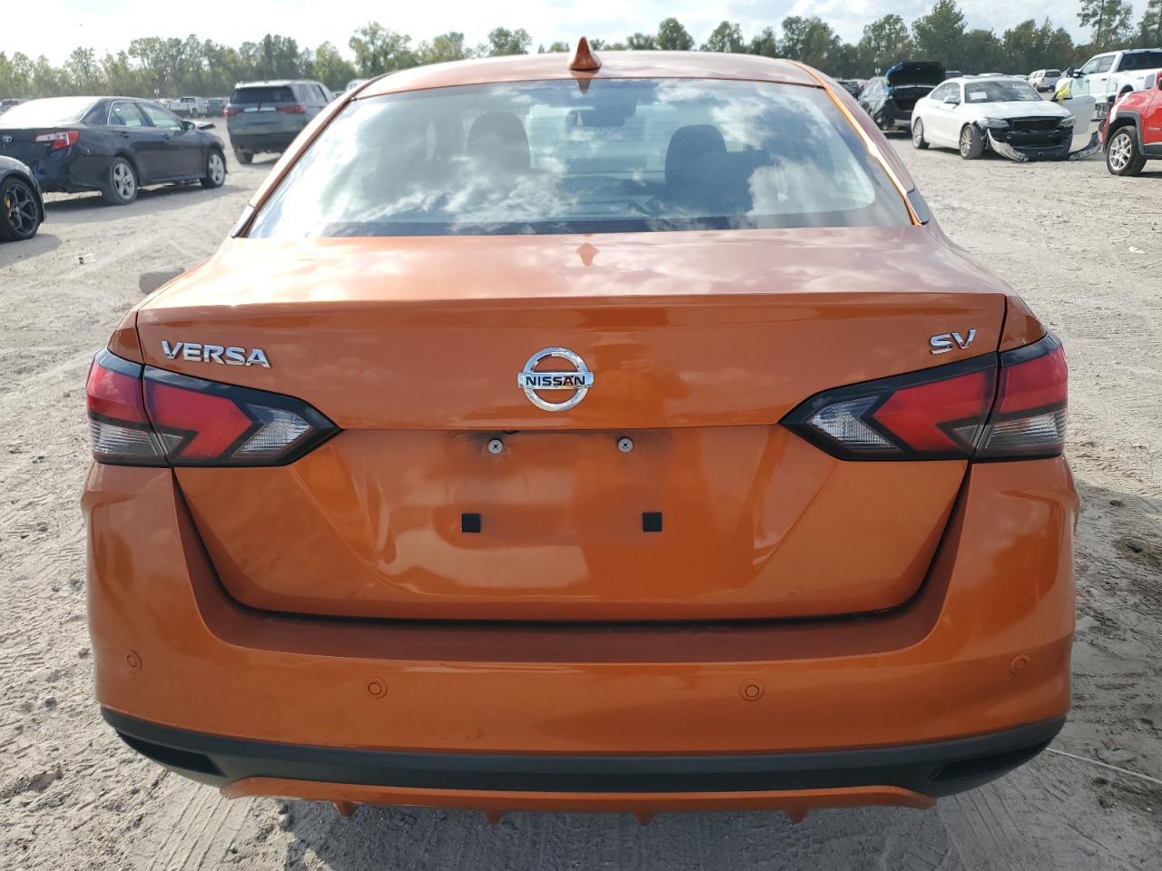 2021 NISSAN VERSA