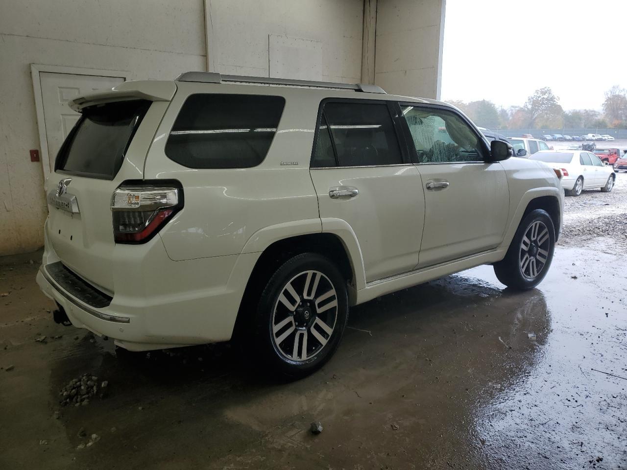 2022 TOYOTA 4Runner