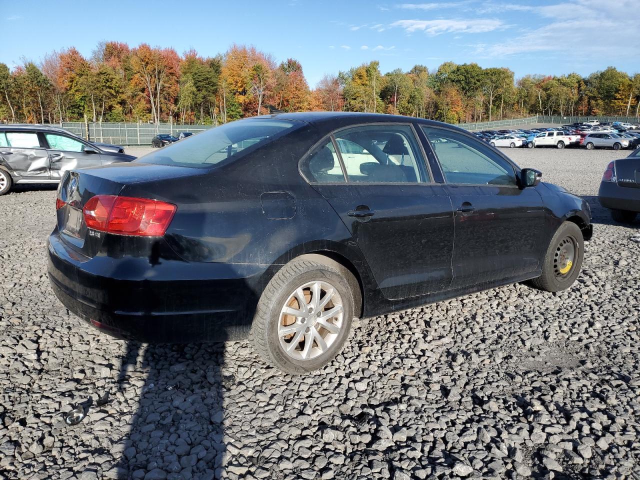 2011 VOLKSWAGEN JETTA