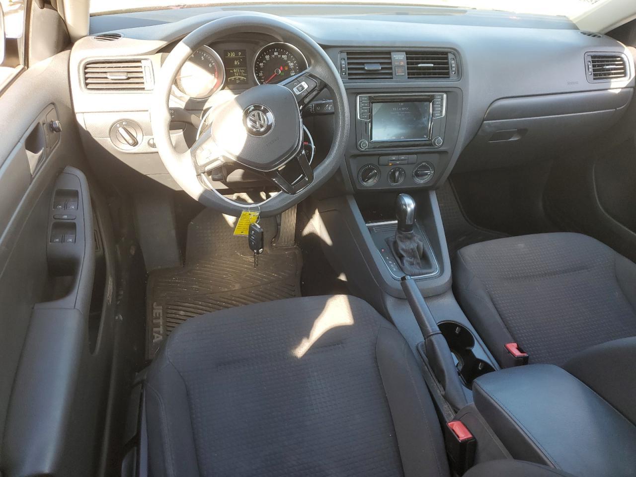 2016 VOLKSWAGEN JETTA