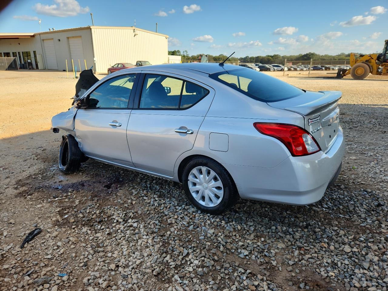 2018 NISSAN VERSA