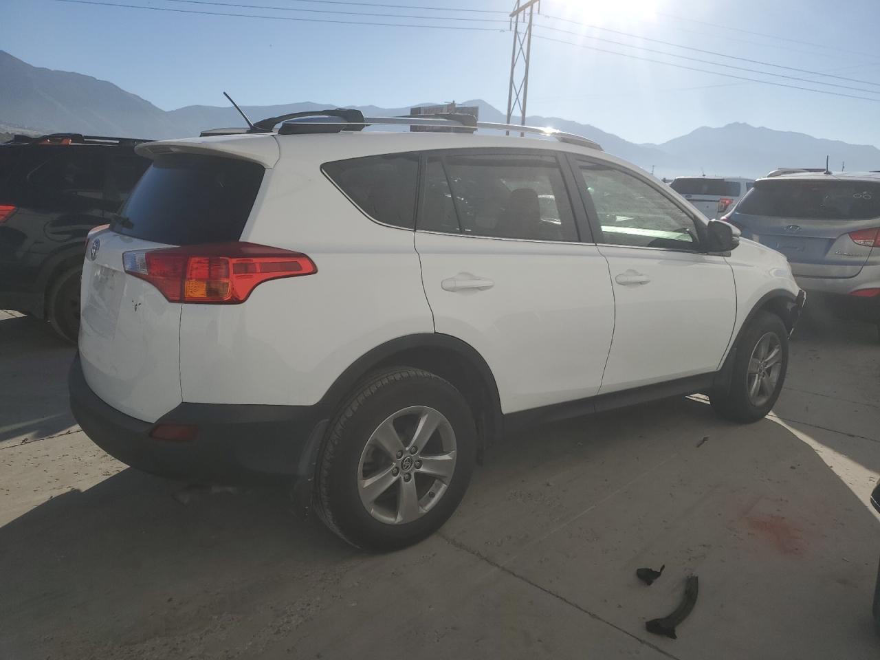 2015 TOYOTA RAV4