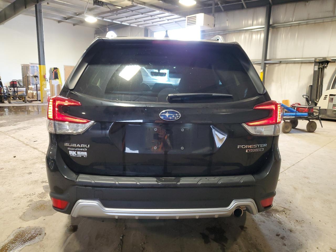 2024 SUBARU FORESTER