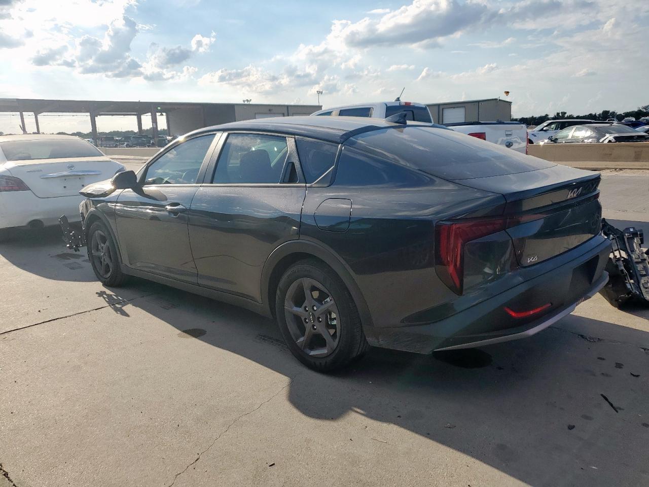 2025 KIA K4