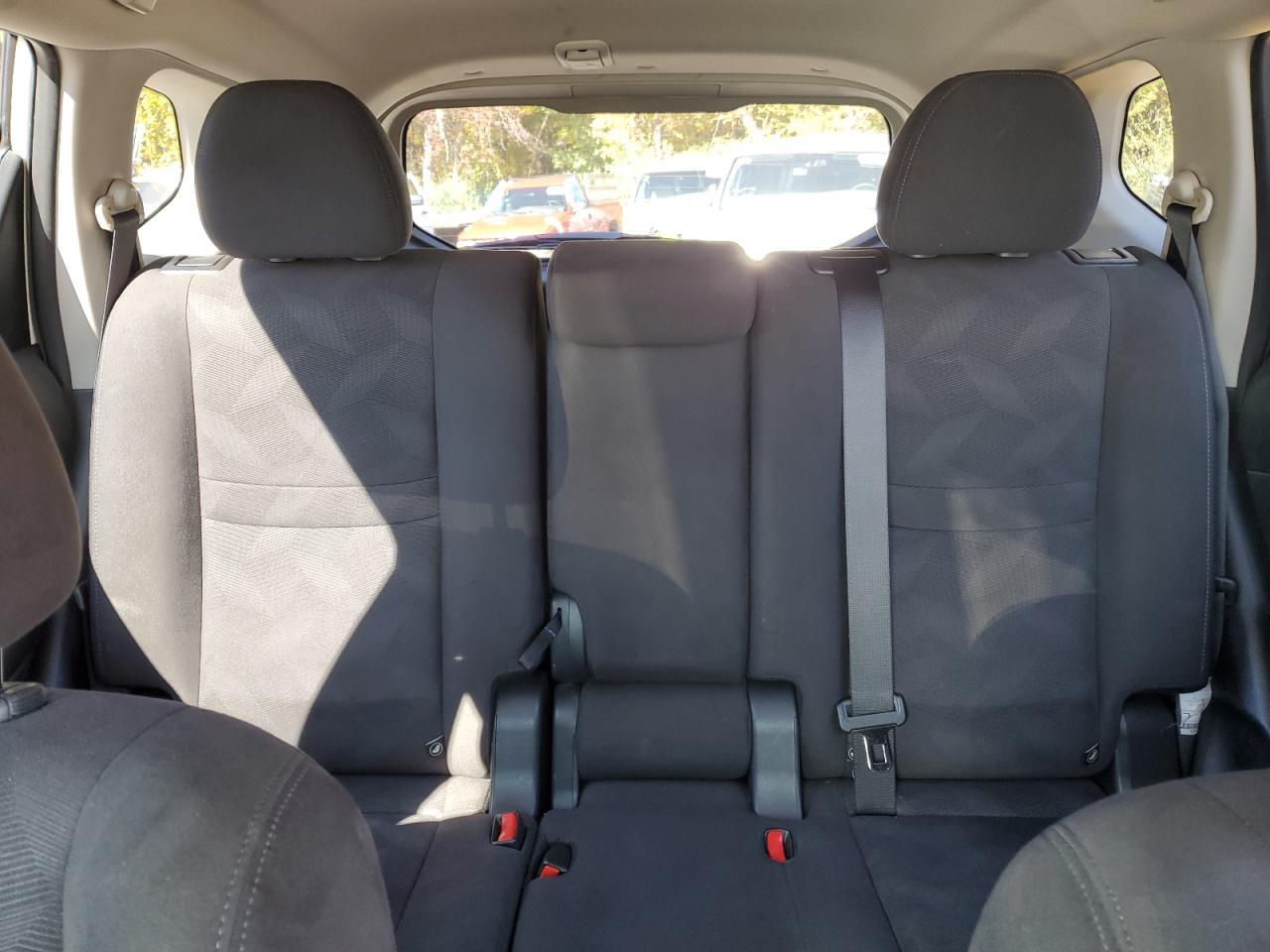 2015 NISSAN ROGUE