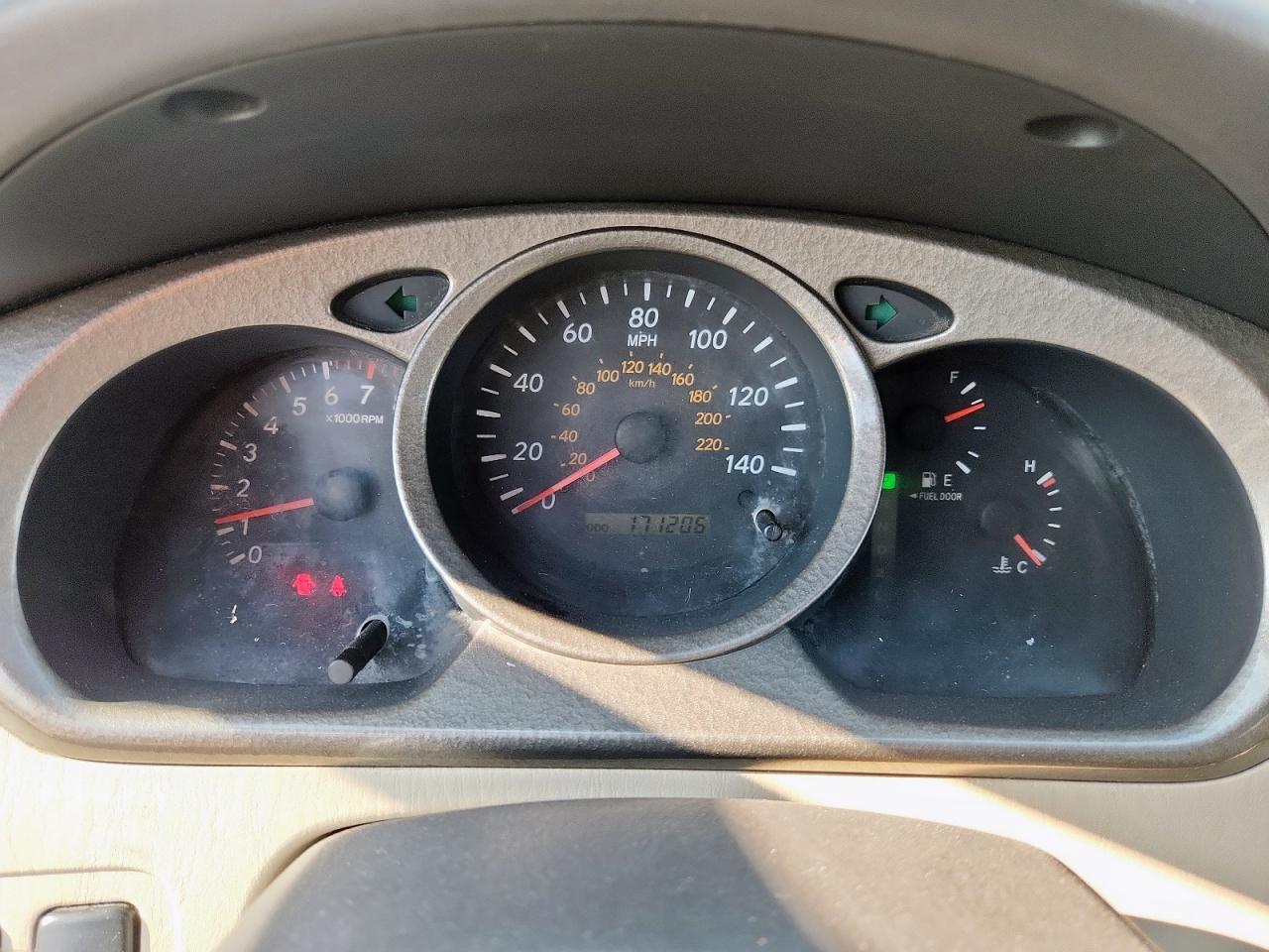 2003 TOYOTA HIGHLANDER