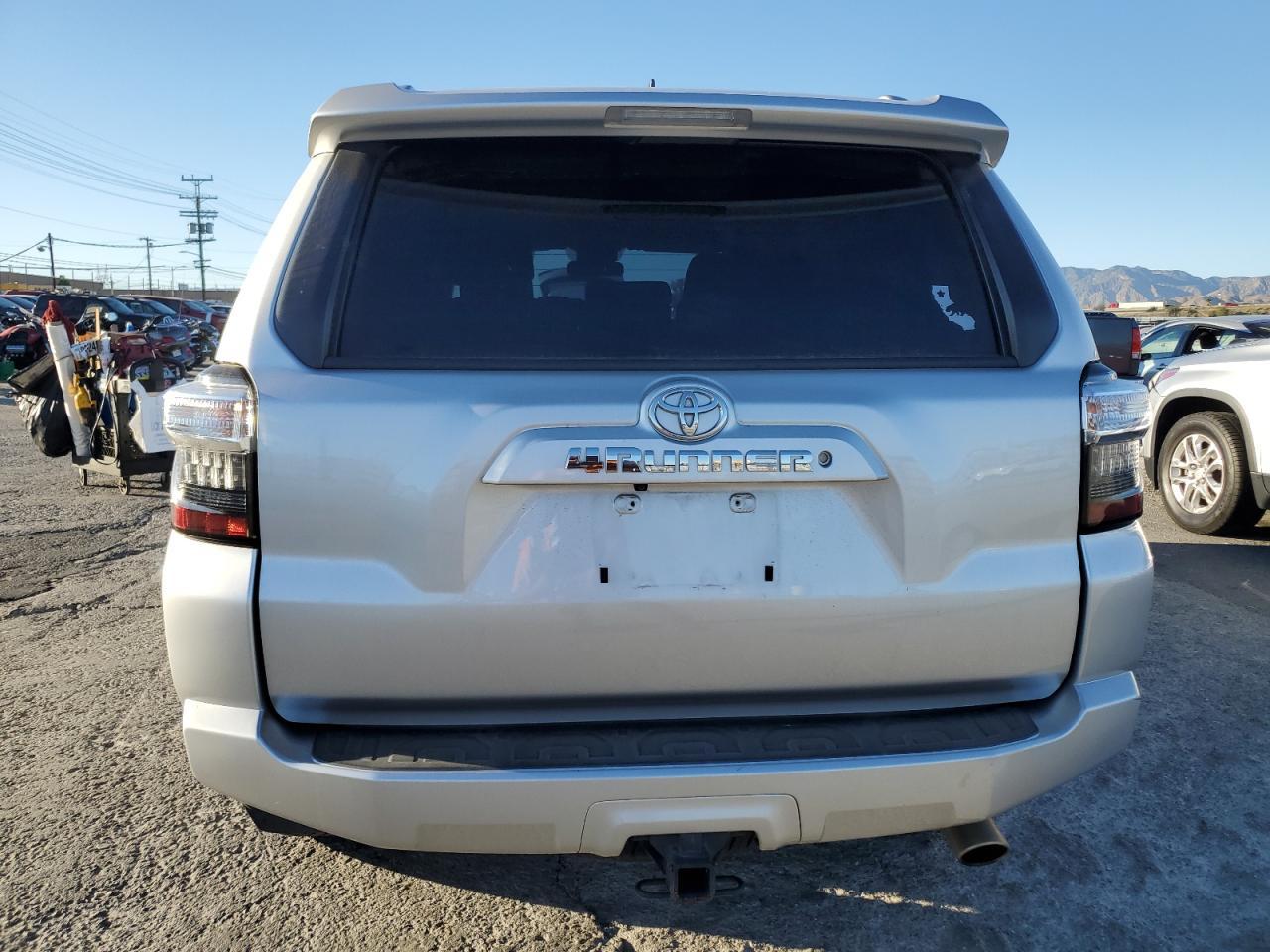 2018 TOYOTA 4Runner