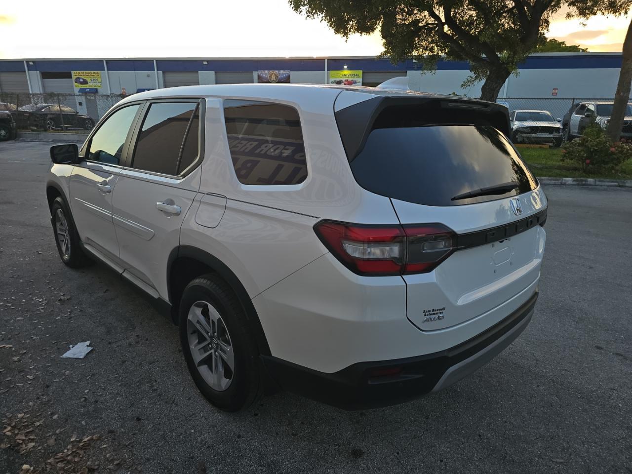 2025 HONDA PILOT