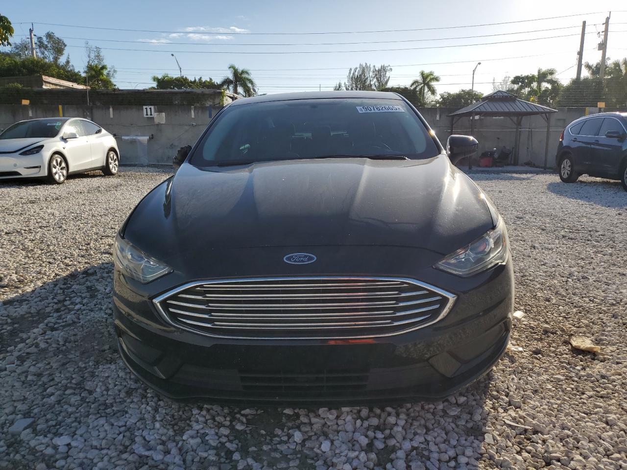 2017 FORD FUSION