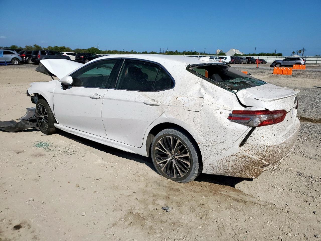 2019 TOYOTA CAMRY