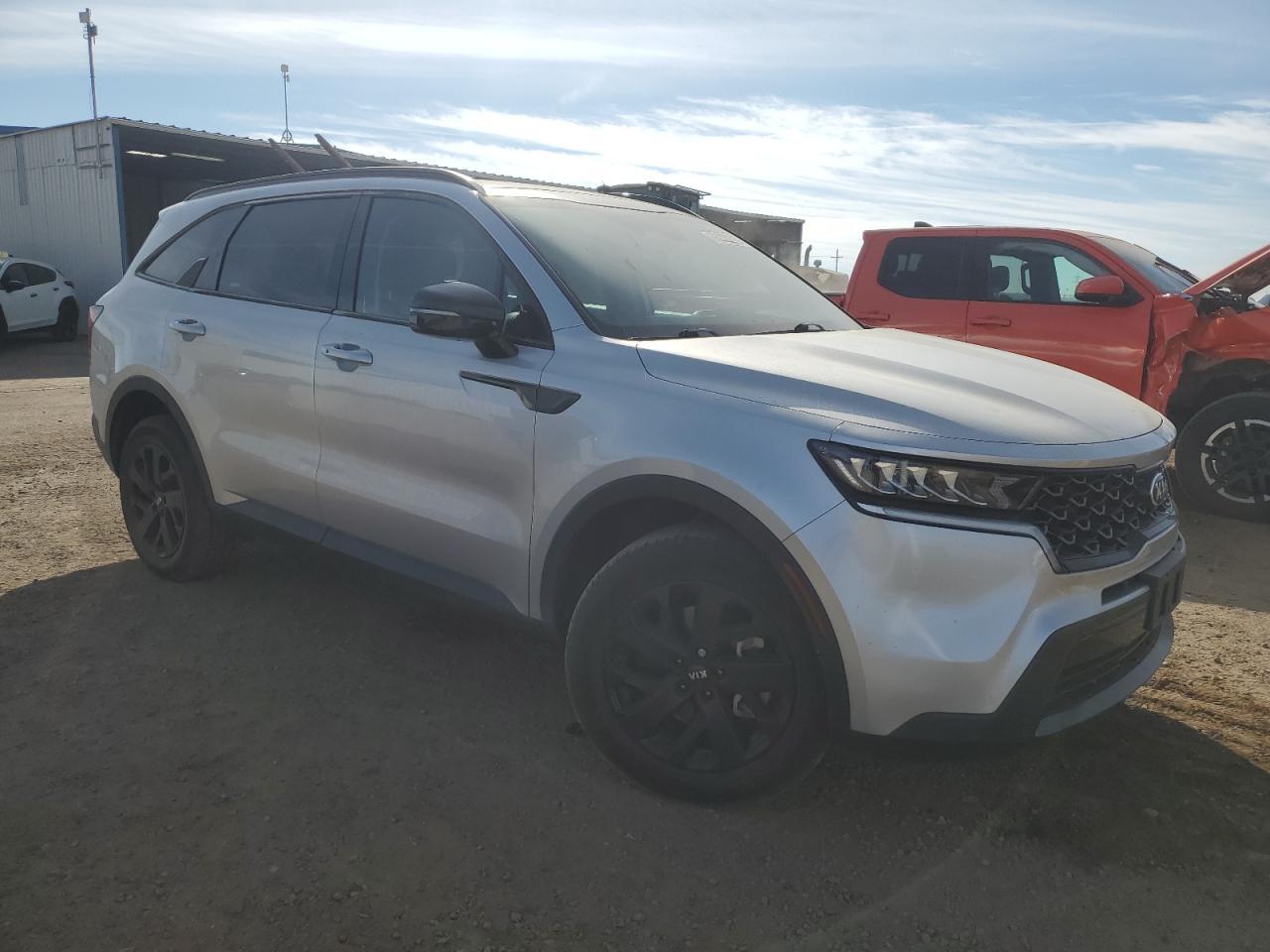 2021 KIA SORENTO