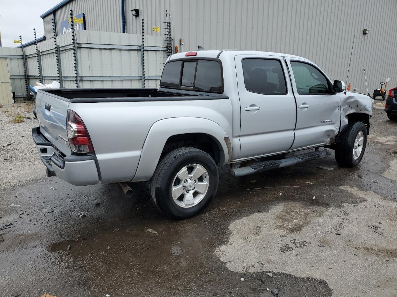 2012 TOYOTA TACOMA