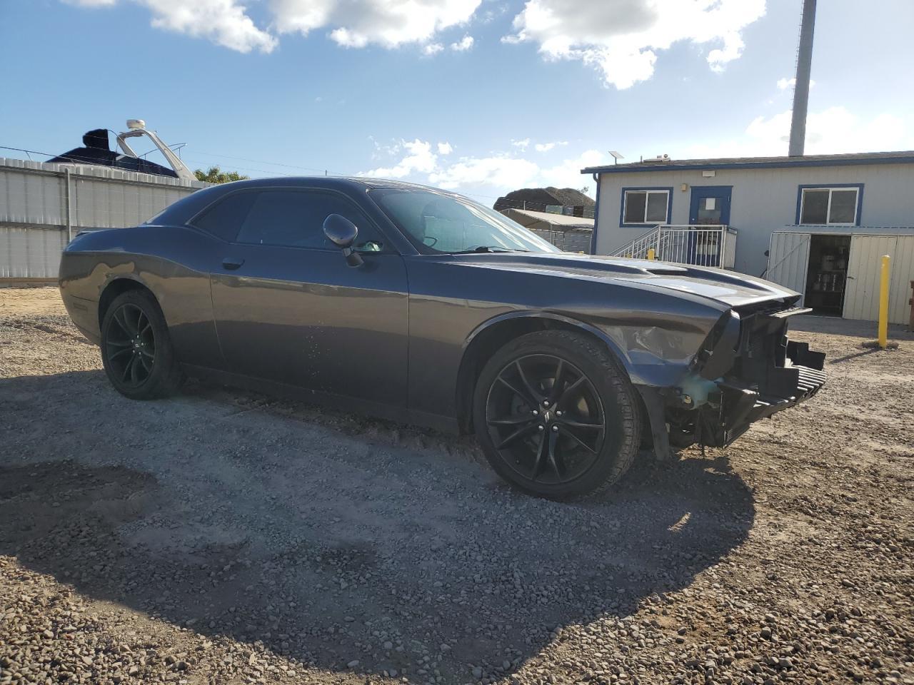 2017 DODGE Challenger