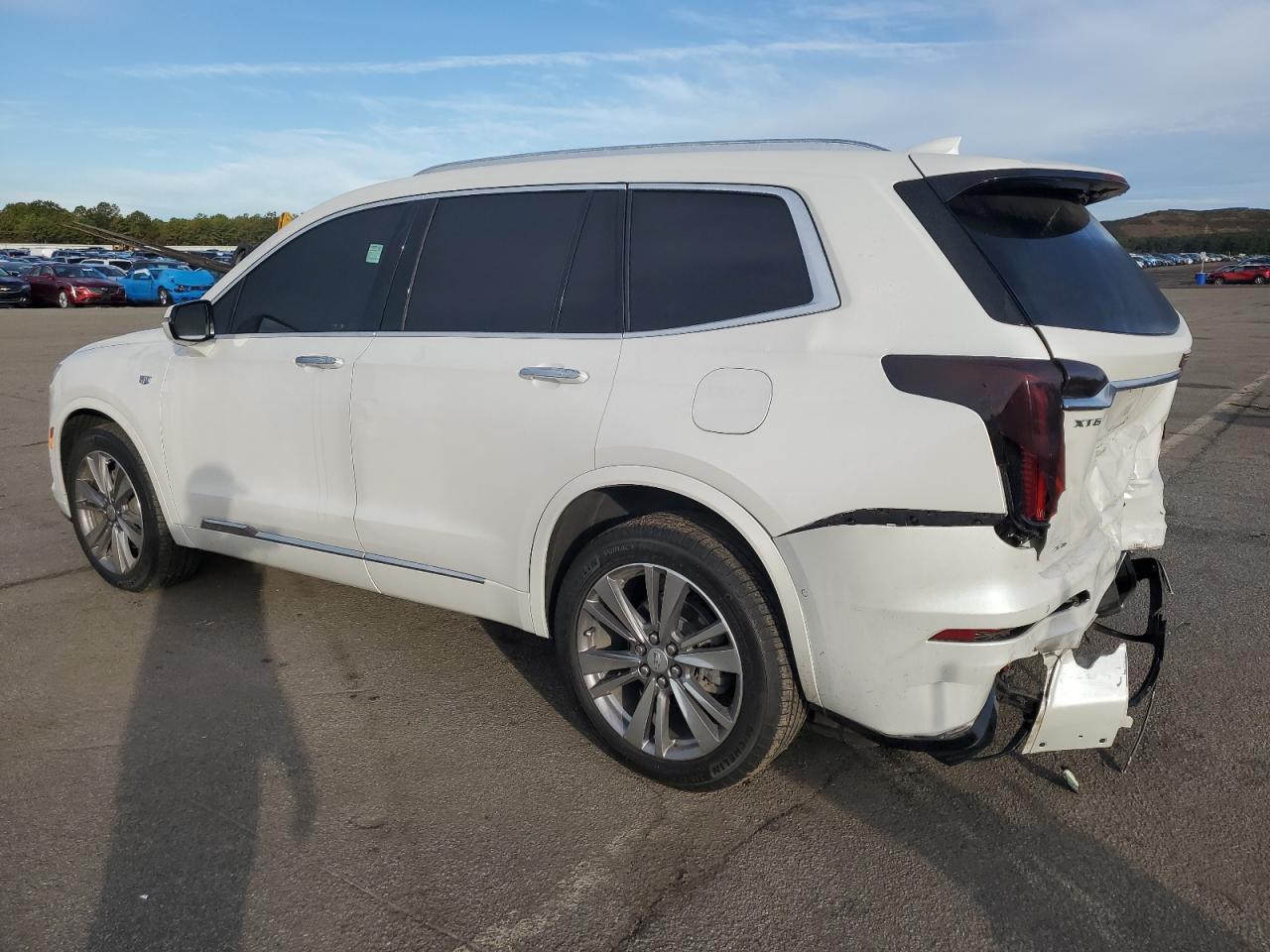 2022 CADILLAC XT6