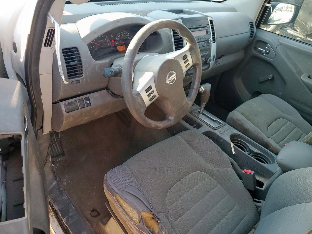 2016 NISSAN Frontier