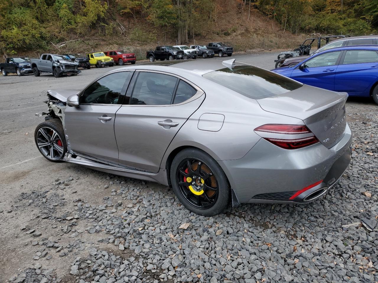 2025 GENESIS G70