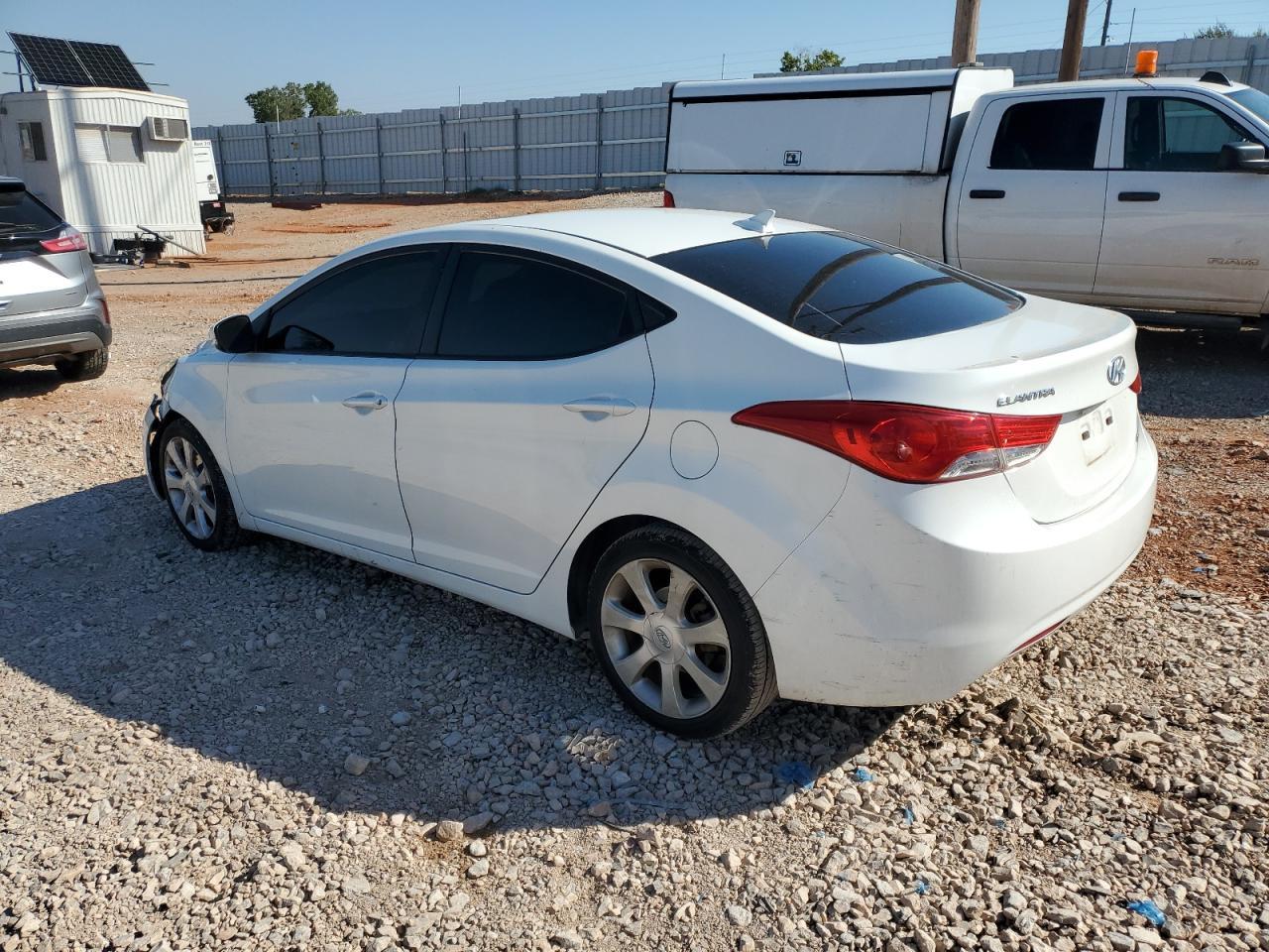 2012 HYUNDAI ELANTRA