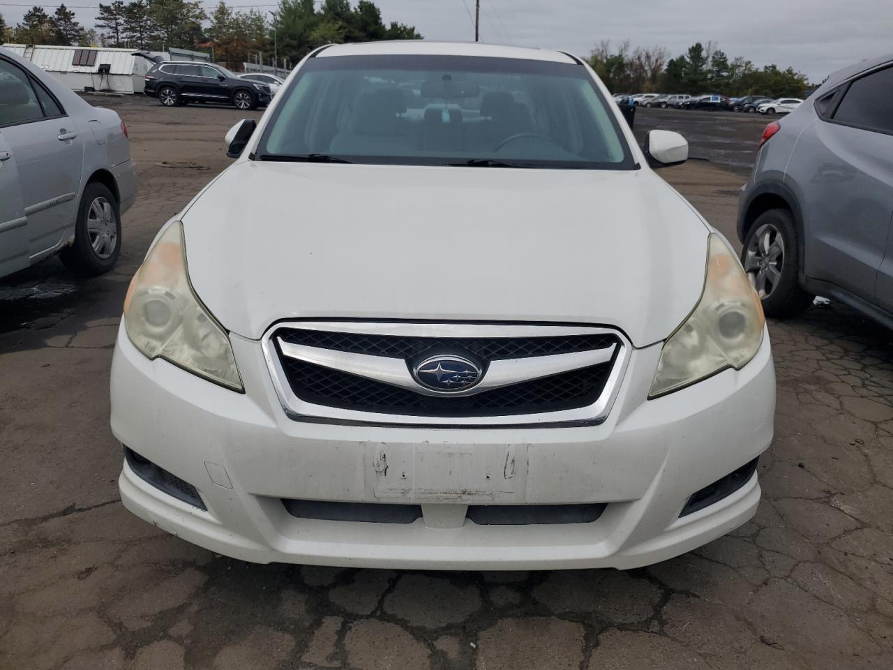 2011 SUBARU Legacy